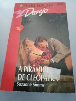 A pirâmide de Cleópatra - Suzanne Simms