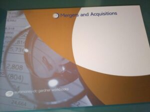Corporate Finance - Heather Lightbody / Garry Sharp