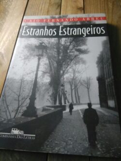 Estranhos Estrangeiros - Caio Fernando Abreu