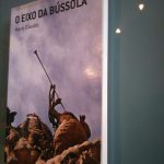 O eixo da bússula - Mário Cláudio