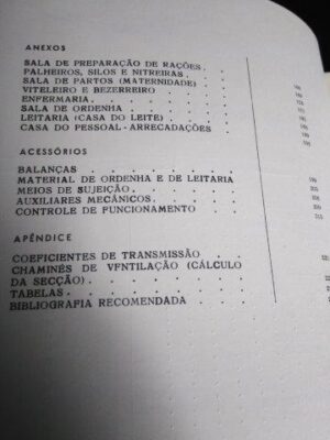 Estábulos (Textos de vulgarização veterinária - 1965) - Tavares Cabral