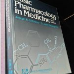 Basic pharmacology in medicine - Joseph R. DiPalma