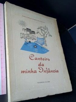 Canteiro da minha infância - Maria Amélia Chagas de Lusignan
