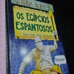 Os egípcios espantosos - Terry Deary
