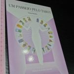Um passeio pelo Tarot - Teresa Botelho