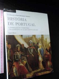 História de Portugal (vol. 1) - Ângelo Ribeiro