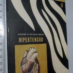 https://esconderijodoslivros.pt/wp-content/uploads/2019/10/B5-Livro-n%c3%a3o-catalogado-119.jpg