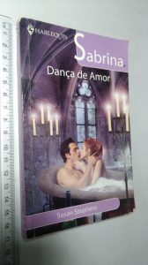 https://esconderijodoslivros.pt/wp-content/uploads/2019/10/Ba%c3%ba-4-Livro-n%c3%a3o-catalogado-140.jpg