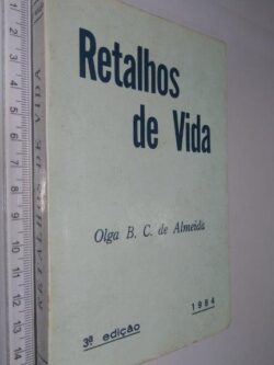 https://esconderijodoslivros.pt/wp-content/uploads/2019/11/B14-Livro-n%c3%a3o-catalogado-11.jpg