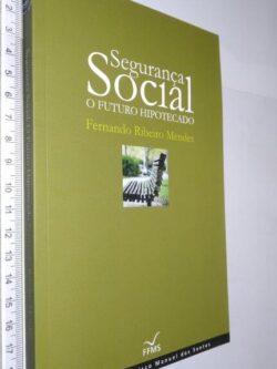https://esconderijodoslivros.pt/wp-content/uploads/2019/11/B9-Livro-n%c3%a3o-catalogado-77.jpg