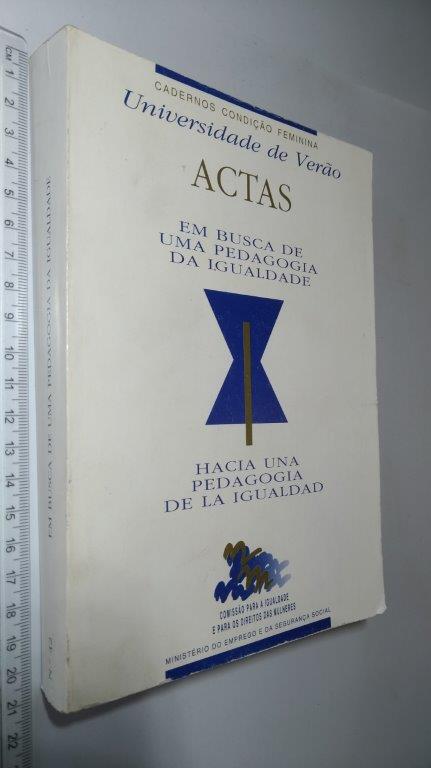Em busca de uma pedagogia da igualdade (Actas - Cadernos Condição Feminina) - Em busca de uma pedagogia da igualdade (Actas - Cadernos Condição Feminina) -