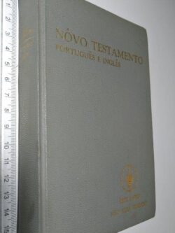 https://esconderijodoslivros.pt/wp-content/uploads/2020/01/B29-Livro-n%c3%a3o-catalogado-13.jpg