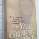 https://esconderijodoslivros.pt/wp-content/uploads/2020/05/B38-Livro-n%c3%a3o-catalogado-Edi%c3%a7%c3%a3o-em-Ingl%c3%aas-89.jpg