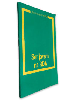 Ser Jovem na RDA (Em Primeira Mão)