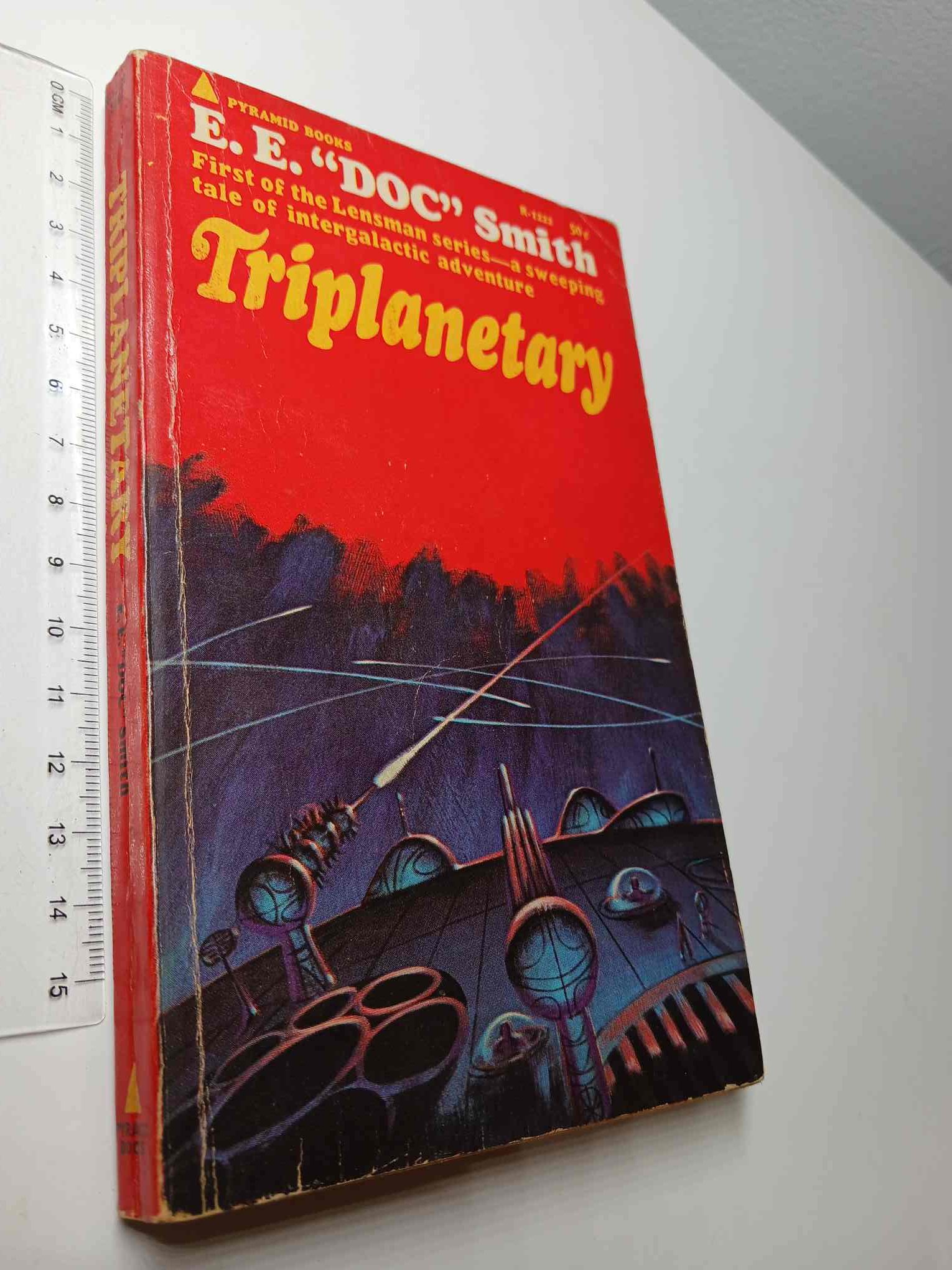 3AA26 - (28) Triplanetary - E. E. "Doc" Smith - Image 1