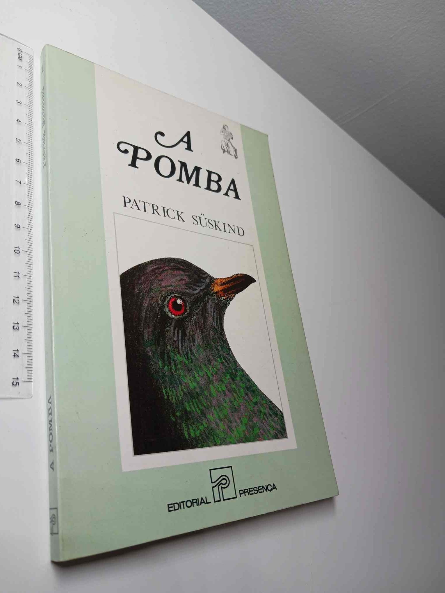 30-39EE1 - (44) A pomba - Patrick Süskind - Image 1