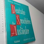 30-39EE10 - Livro não catalogado (Edição Internacional) - 28