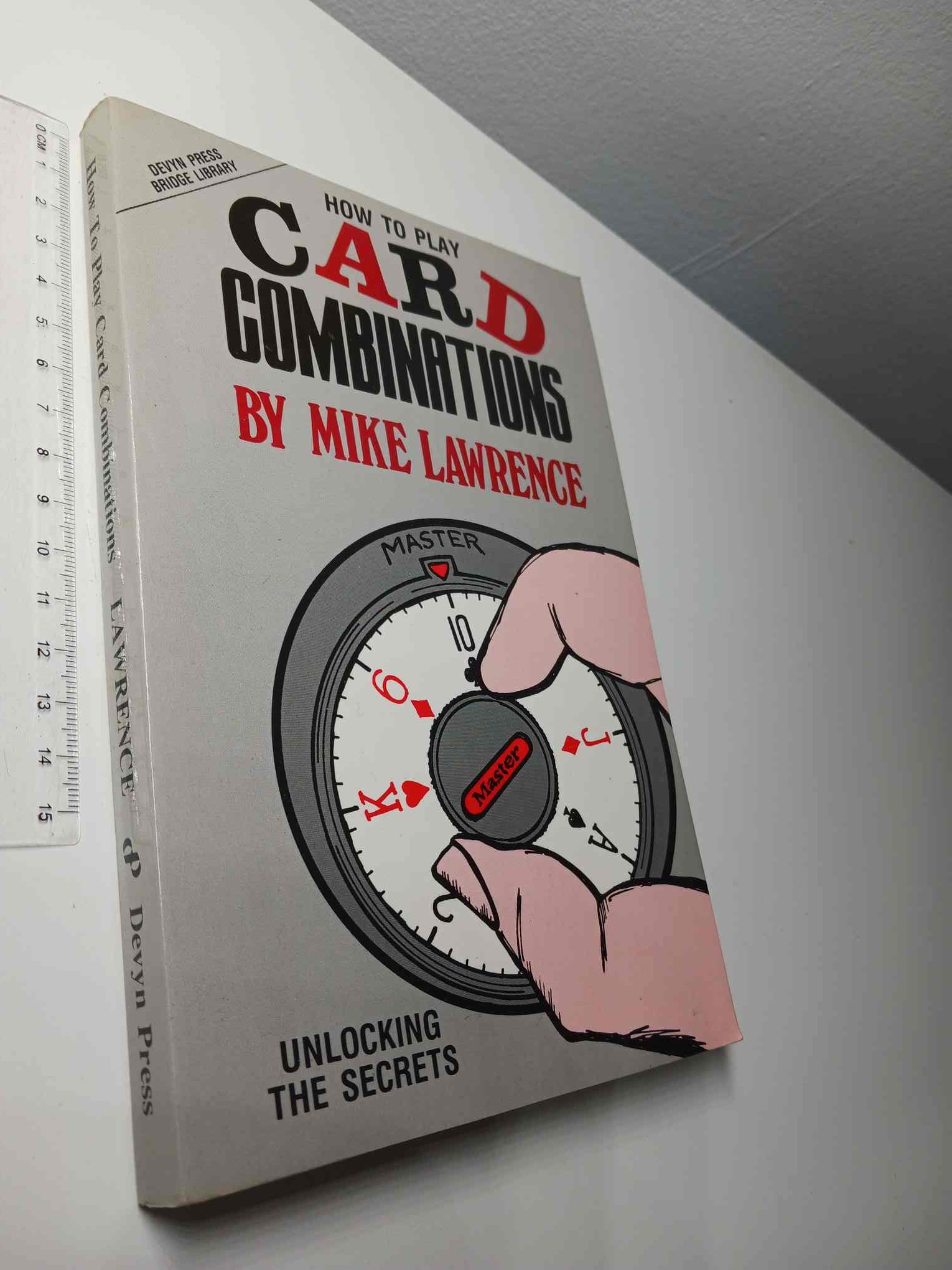 30-39EE10 - (32) 30-39EE10 - Livro não catalogado (Edição Internacional) - 32 - Image 1