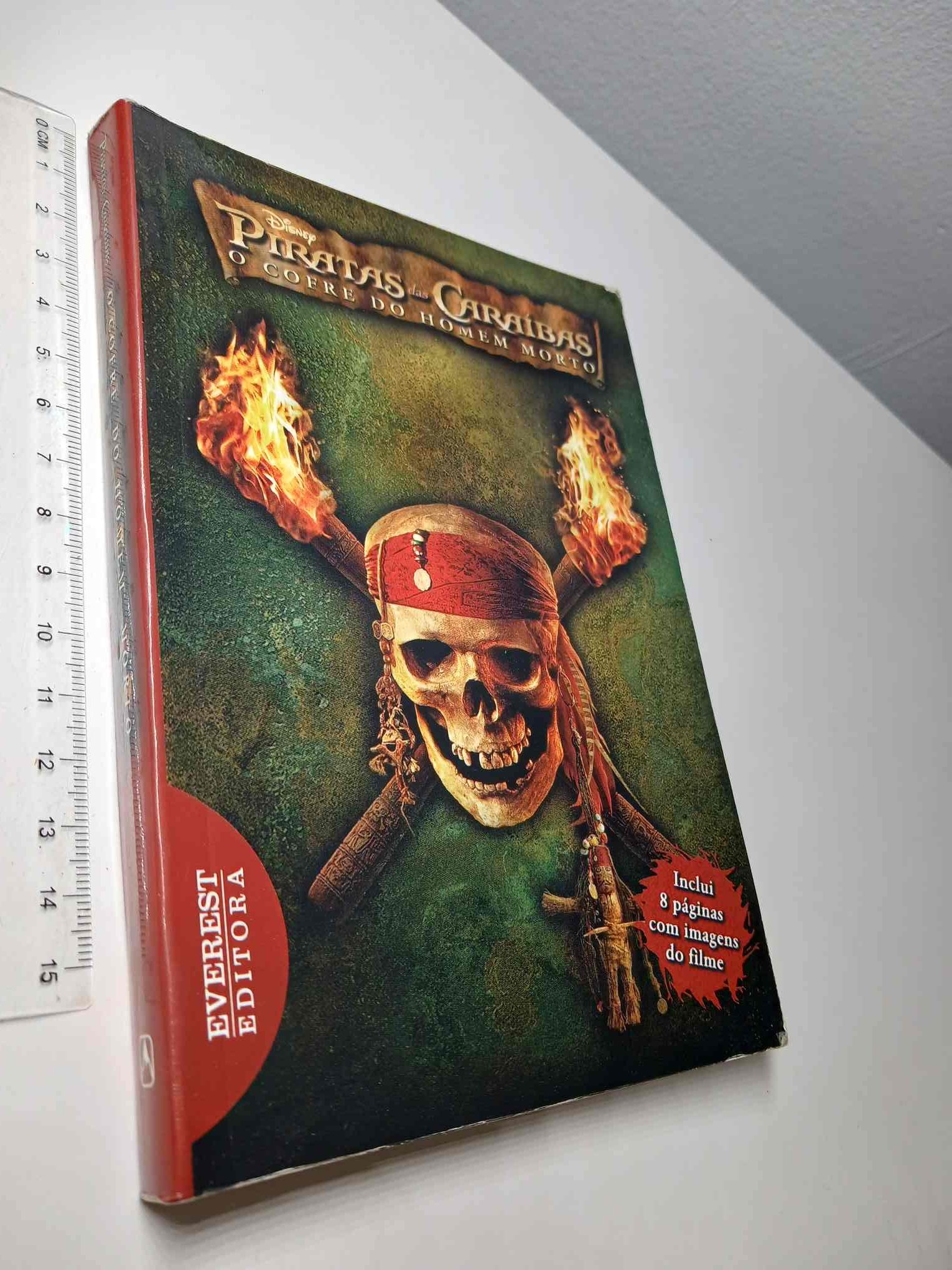 30-39EE12 - (40) Piratas das Caraíbas: O Cofre do Homem Morto - Disney - Image 1