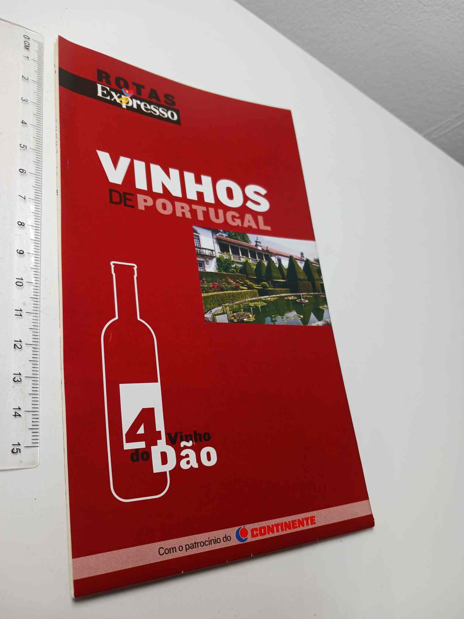C317 - (9) Vinhos de Portugal - - Image 1