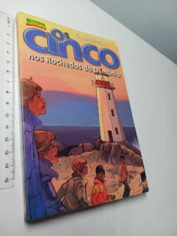 Os cinco nos Rochedos do Demónio - Enid Blyton