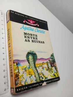 Morte entre as ruínas - Agatha Christie