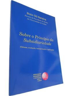 https://esconderijodoslivros.pt/wp-content/uploads/2025/08/C454-14-rotated.jpg