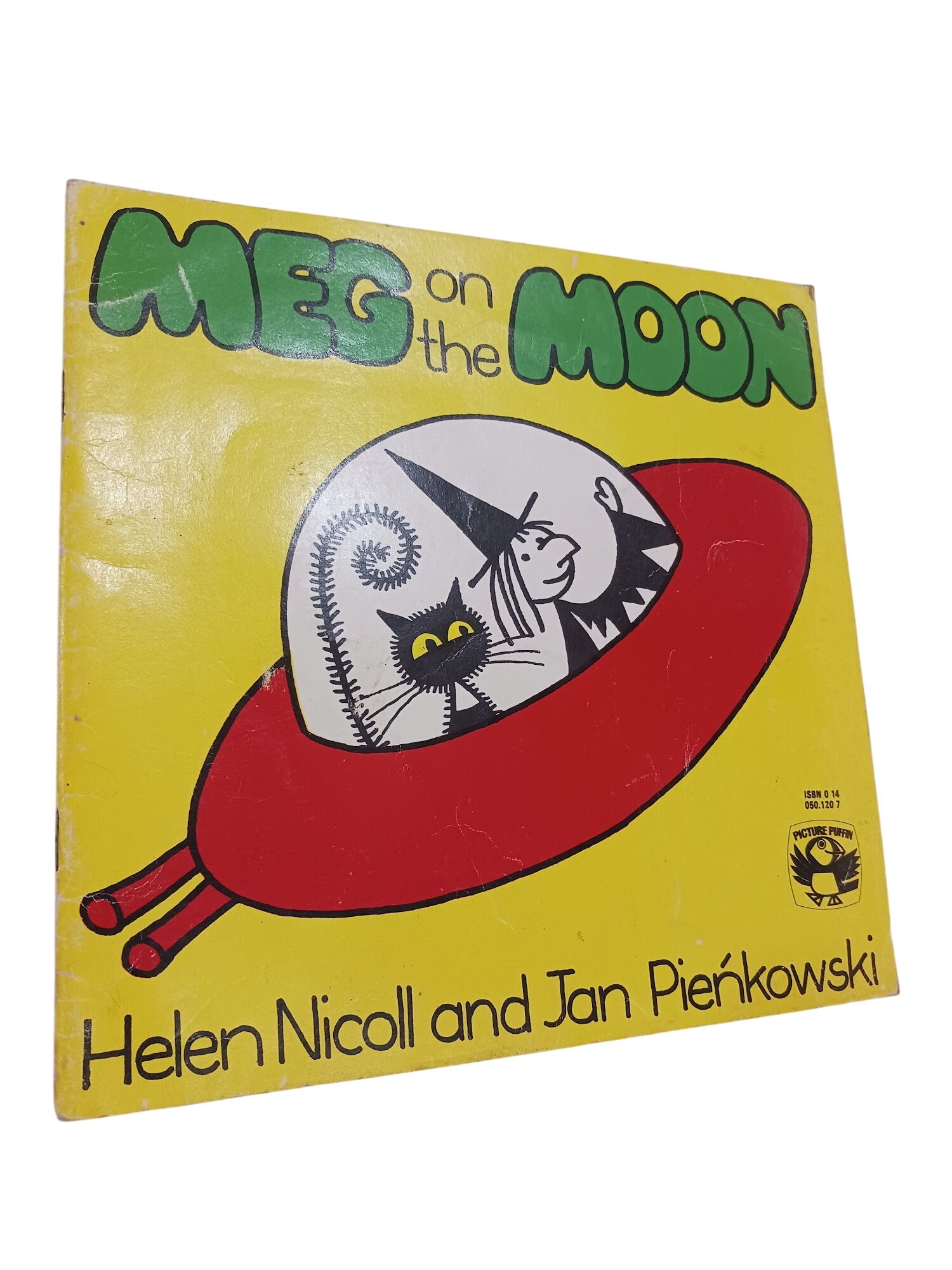Meg on the Moon - Helen Nicoll and Jan Pieńkowski Meg on the Moon - Helen Nicoll and Jan Pieńkowski
