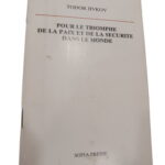 Pour le triomphe de la paix et de la securite dans le monde - Todor Jivkov
